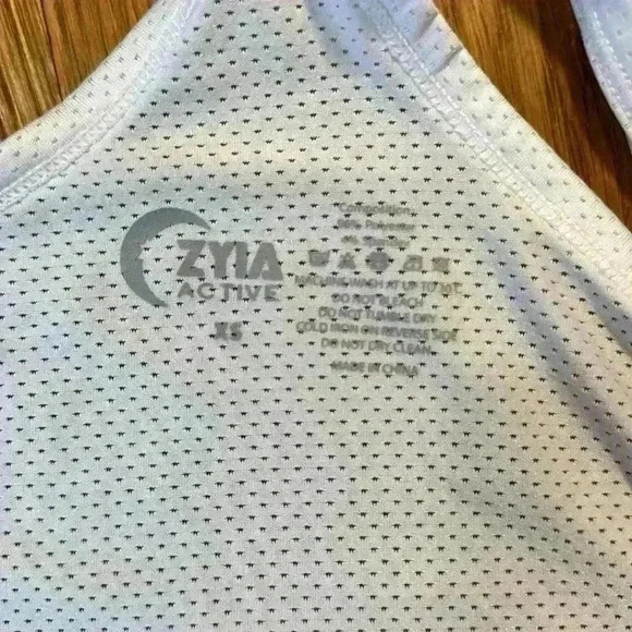 Zyia Active Women's White Mesh Tank Top Size XS - Picture 3 of 3